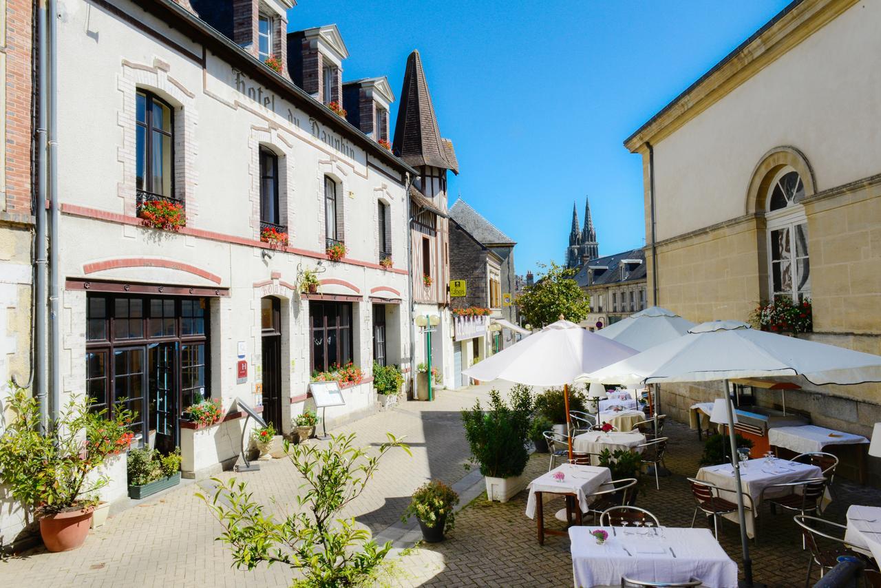 Logis Hotel Et Restaurant Du Dauphin Sées Kültér fotó